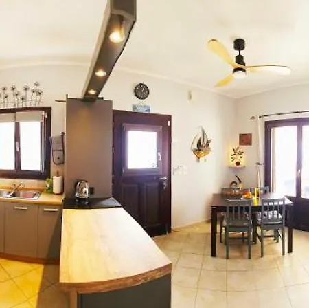 Stone House, بيت للعطل